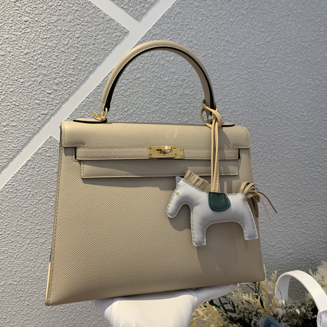 에르메스 켈리백25 엘리펀트그레이 금장 앱송